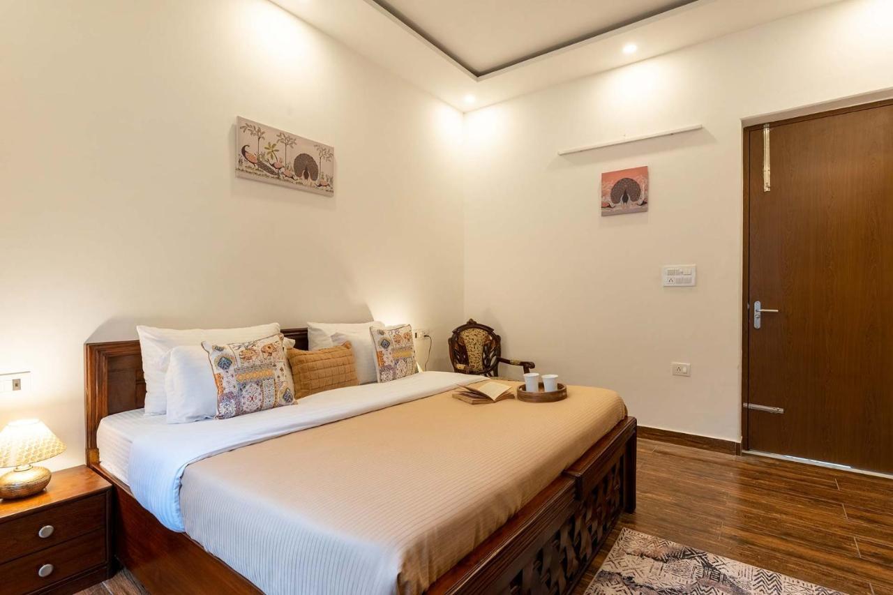 Brookvale Manor By Stayvista - Private Pool Haven With Endless Views & Indoor Fun Sohna Exteriér fotografie